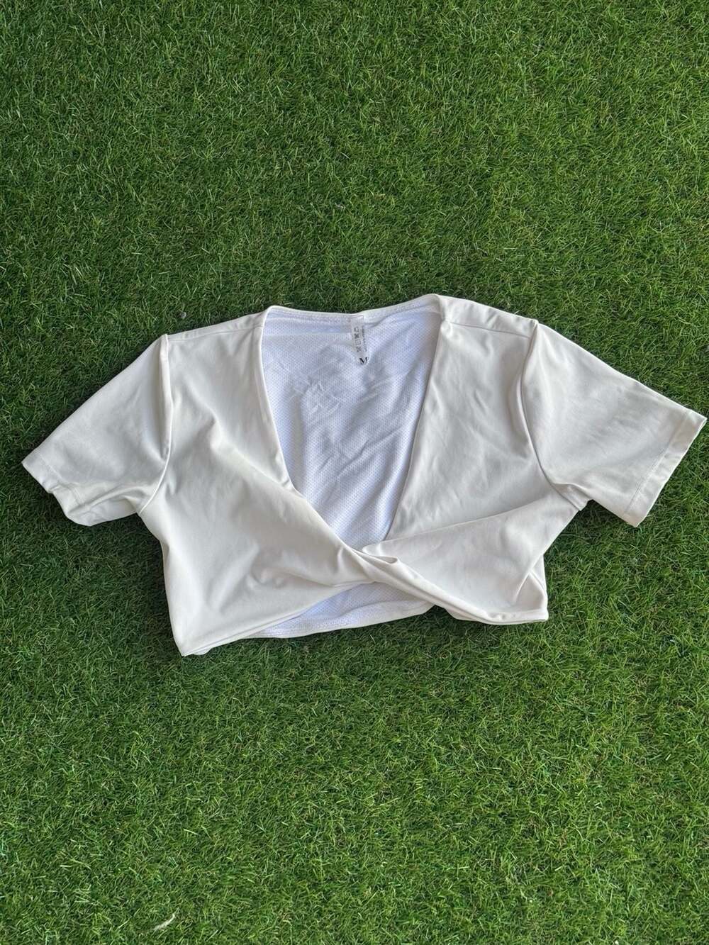 Akira White Twist Front Short Sleeve Crop Top